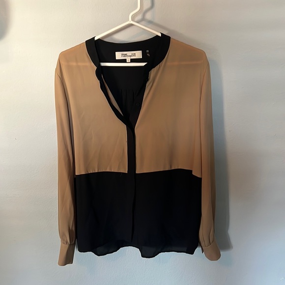 Never worn DVF Silk Top - Picture 1 of 4